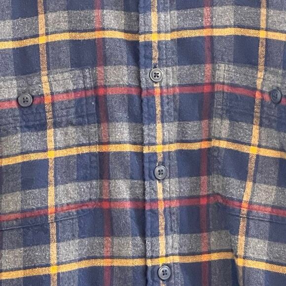 J. Crew Men’s Button Down Plaid Flannel Shirt Size XL Blue, Grey, Yellow, Red - Picture 3 of 7